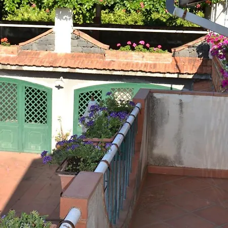La Casa Del Ficus Oda ve Kahvaltı