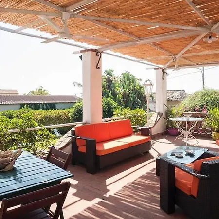 La Casa Del Ficus