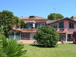Frühstückspension La Casa Del Ficus Stazzo
